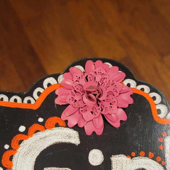 Girls Can Change the World' picture/plaque. 15.75' by 11.75' - Picture 6 of 9